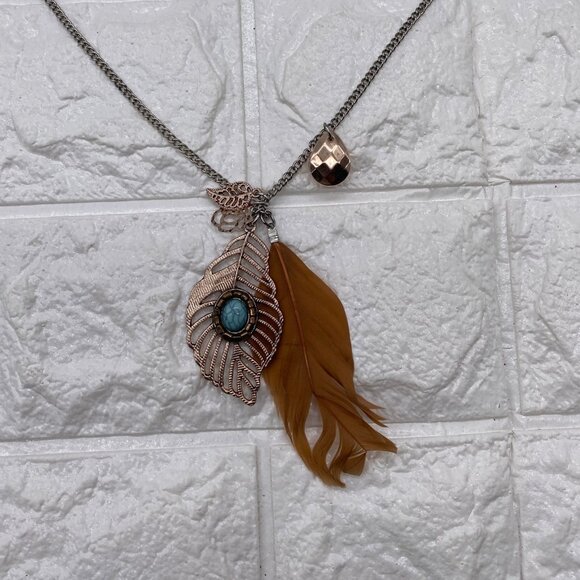 Bohemian Pendant Necklace Feather Charm Turquoise Accent & Silver Tone Chain - Picture 3 of 7
